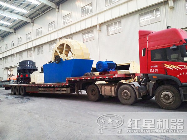 紅星發往湖南的洗砂機、破碎機等設備